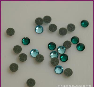 气泡底与奥底仿捷克钻 服装辅料中的璀璨明珠